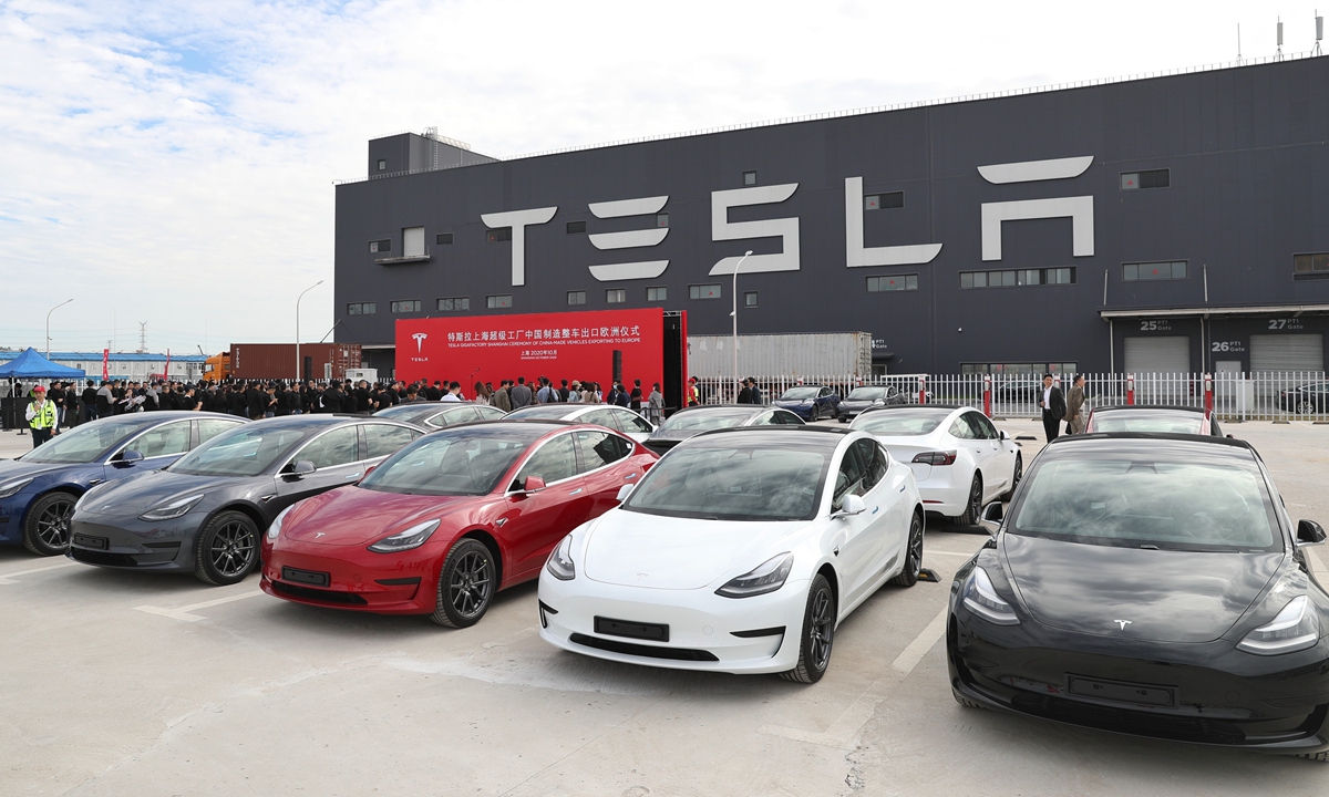 Latvija ir testējusi reālu elektromobiļu modeļu klāstu. Verdikts: Tesla un Ķīnas zīmoli ir priekšā.