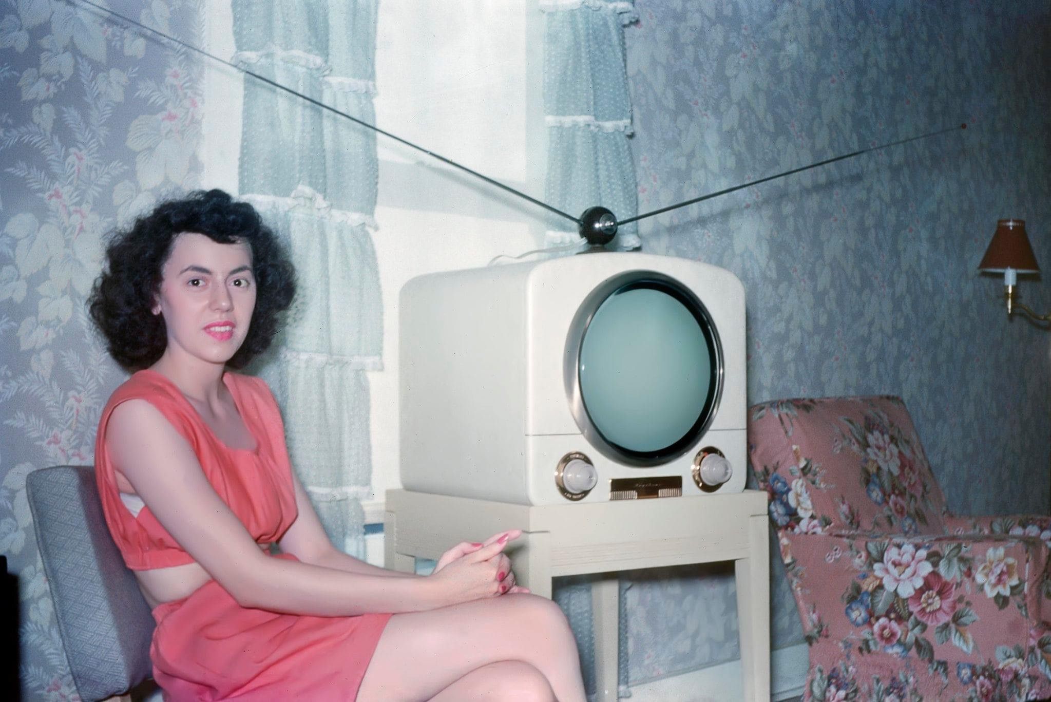 Vintage dārgums: „Man tāds bija virtuvē, es nezināju, ka tas ir tik dārgs.” Šis aizmirstais priekšmets no 60. gadiem tagad padara prātā tirgotājus un kolekcionārus.